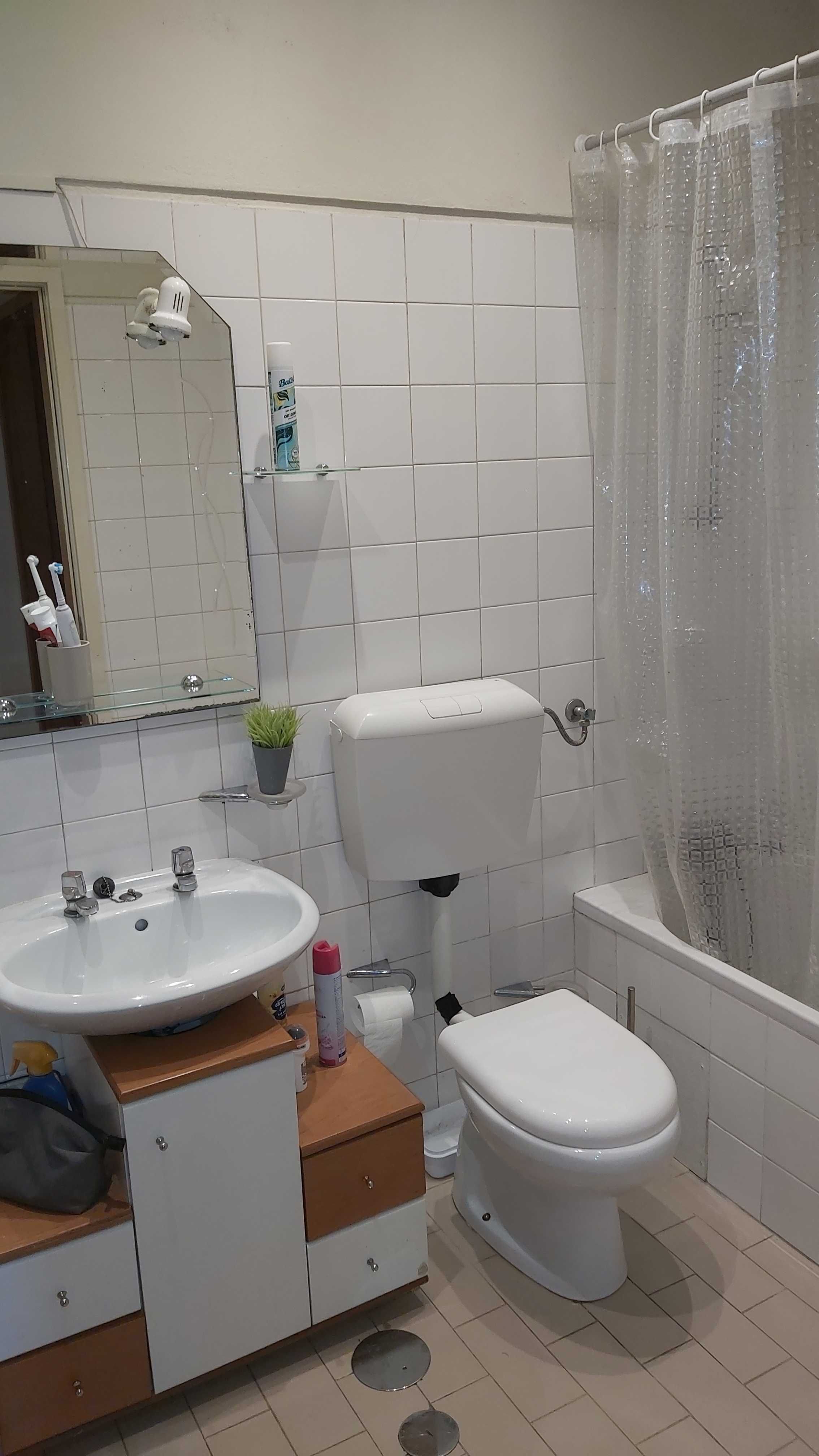 Apartamento T1 Para arrendar na Perlada .
