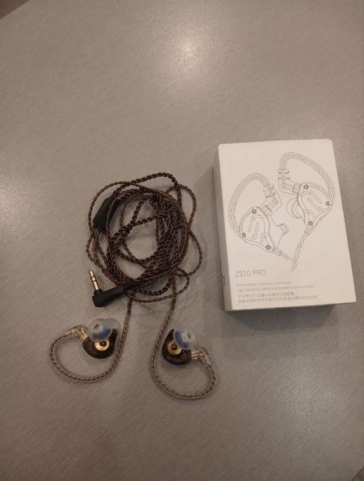 Внутрішньоканальні навушники KZ ZS10 PRO