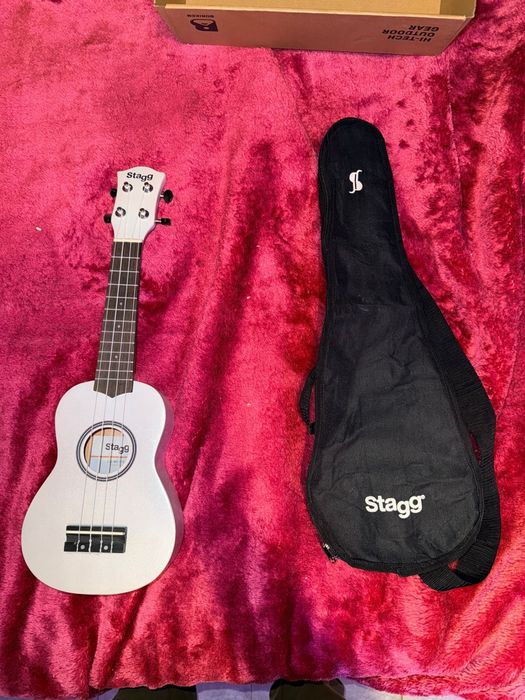 Ukelele Stagg- Ideal para iniciantes