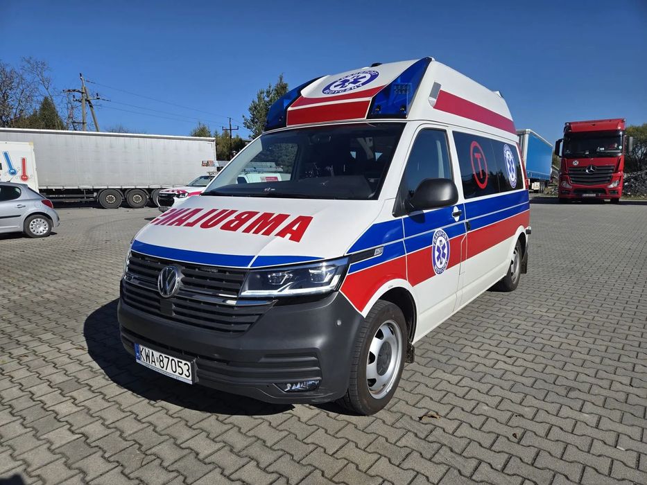 Volkswagen TRANSPORTER T6.1 Ambulans Karetka  Volkswagen Transporter  T6.1 ambulans karetka 4 MOTION