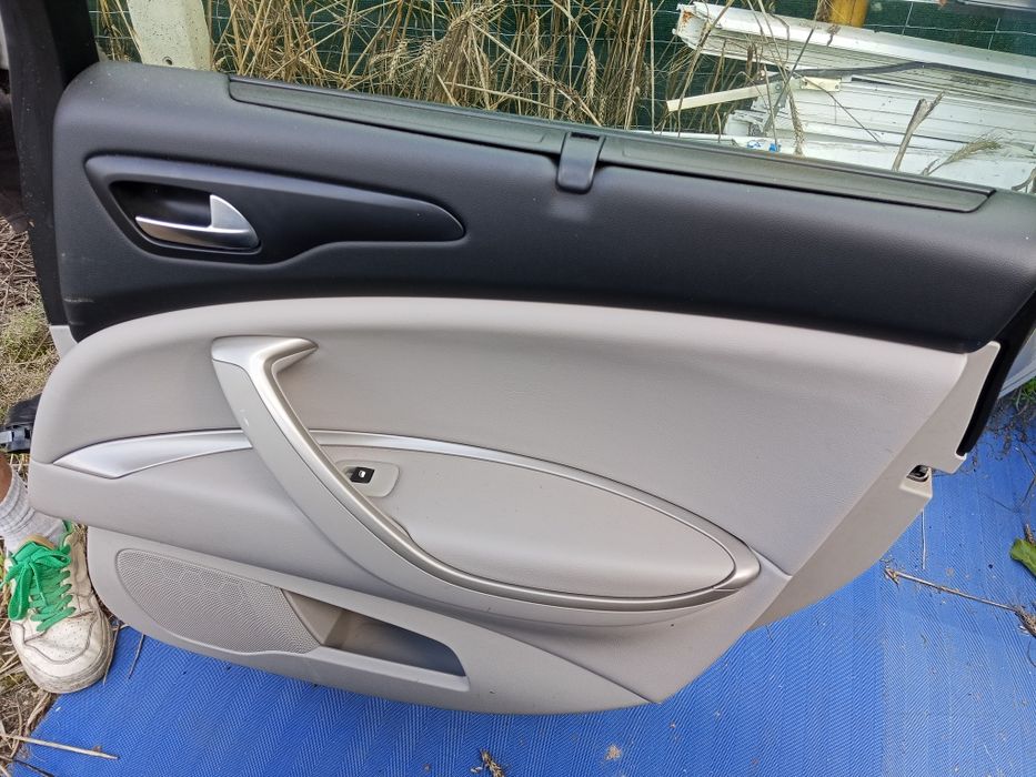 Boczek drzwi prawy tył Citroen C5 x7 III