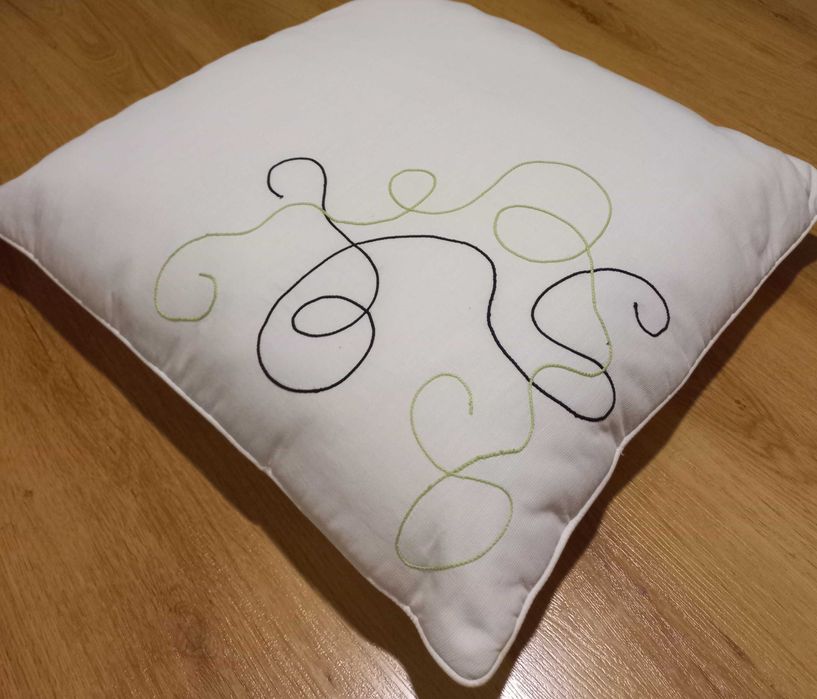 Almofada grande decorativa