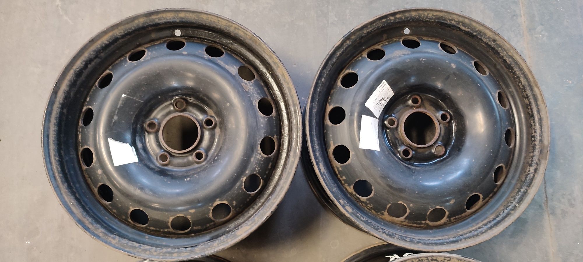 16" 5x108 komplet używanych felg stalowych Citroen np C5