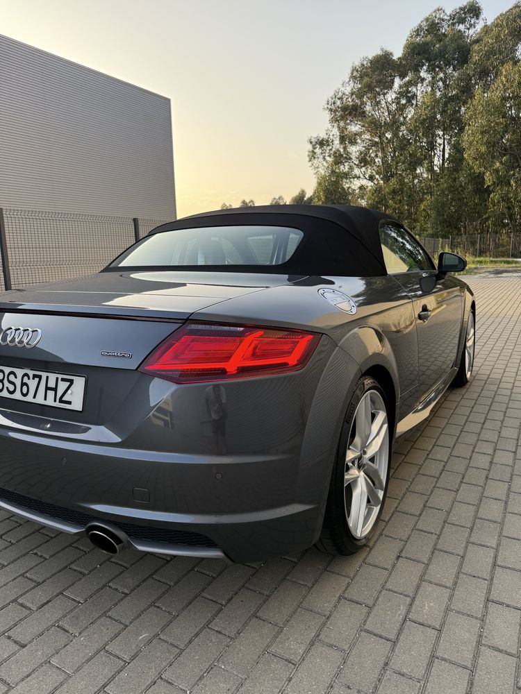 Audi TT Roadster 2.0TFSI S-Line DSG