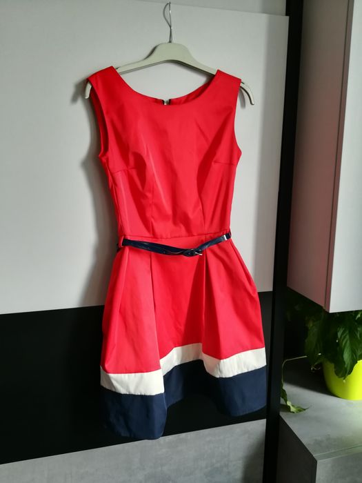Czerwona elegancka sukienka, rozmiar 36/38, chrzciny, wesele