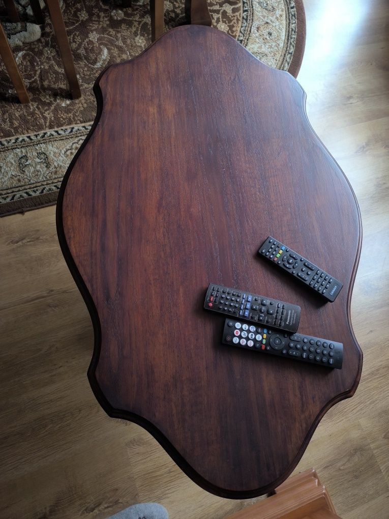 Sprzedam stolik kawowy retro wymiary długośc 100 cm, szer. 64 wys.46
