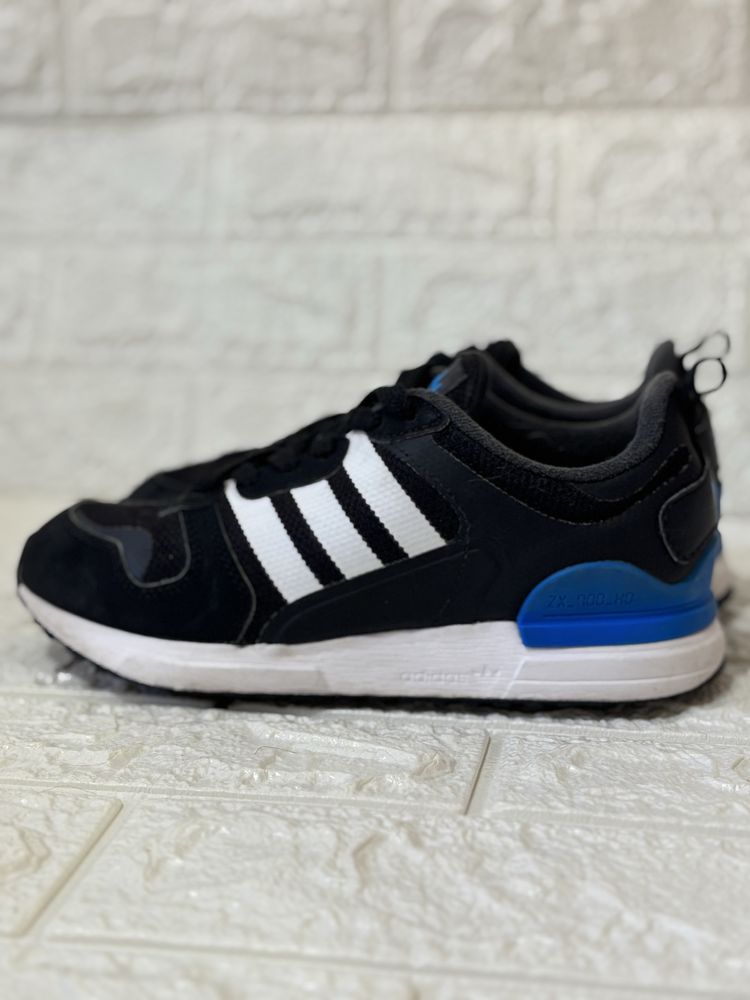 Жіночі кросівки Adidas zx700HD женские кроссовки