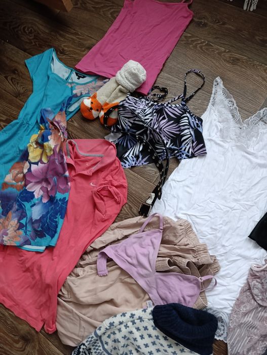 Пакет одягу для дівчинки