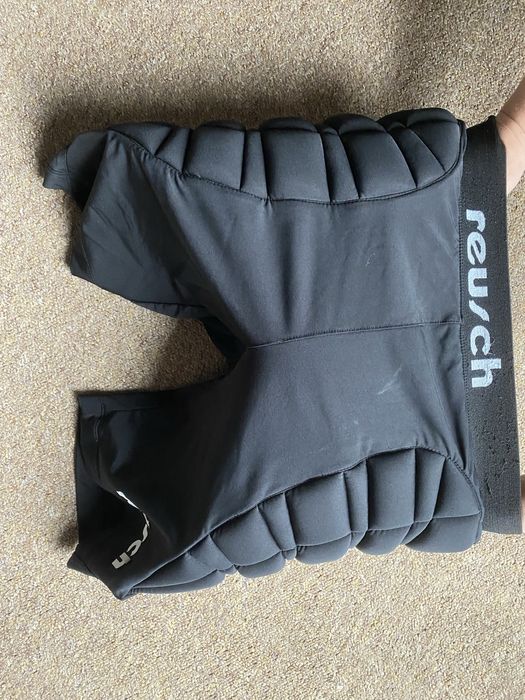 Spodenki bramkarskie