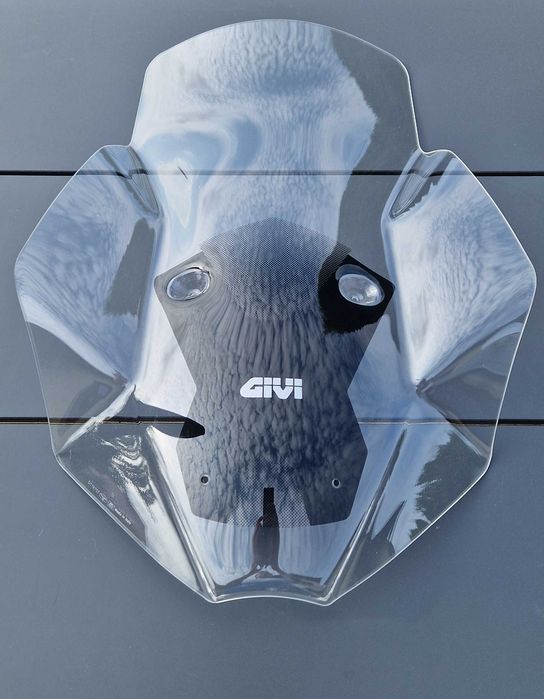 Honda ADV 350 - szyba Givi D1197ST