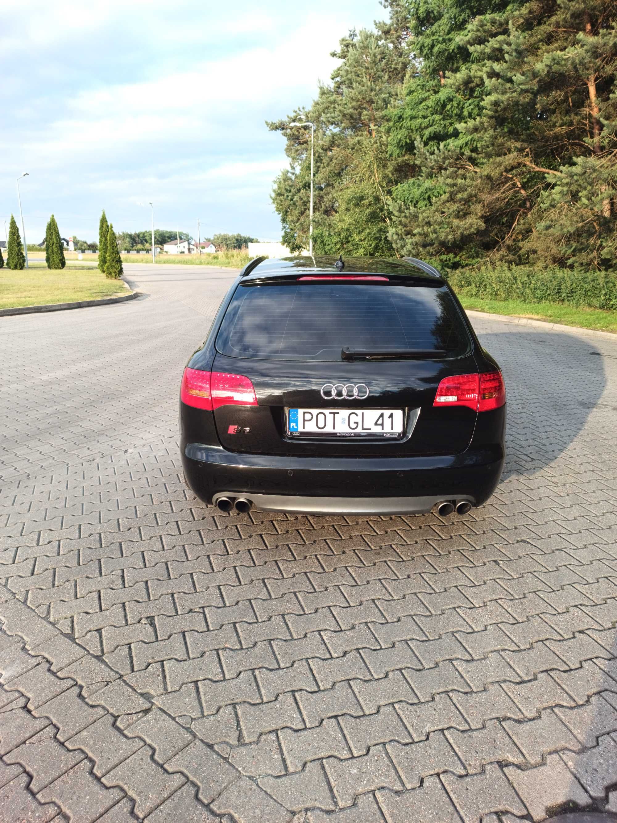 Audi S6 V10 Milltek
