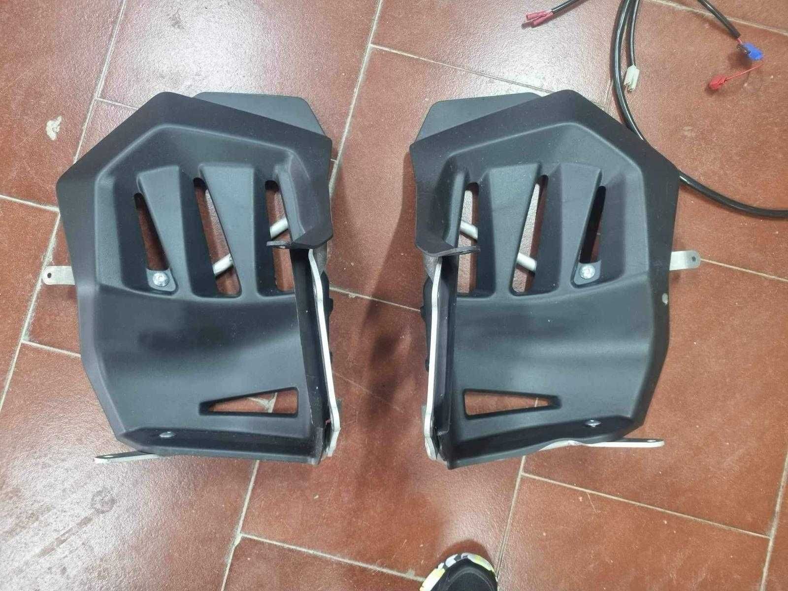 Material diverso moto 4