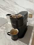 Ekspres Nespresso Vertuo Next