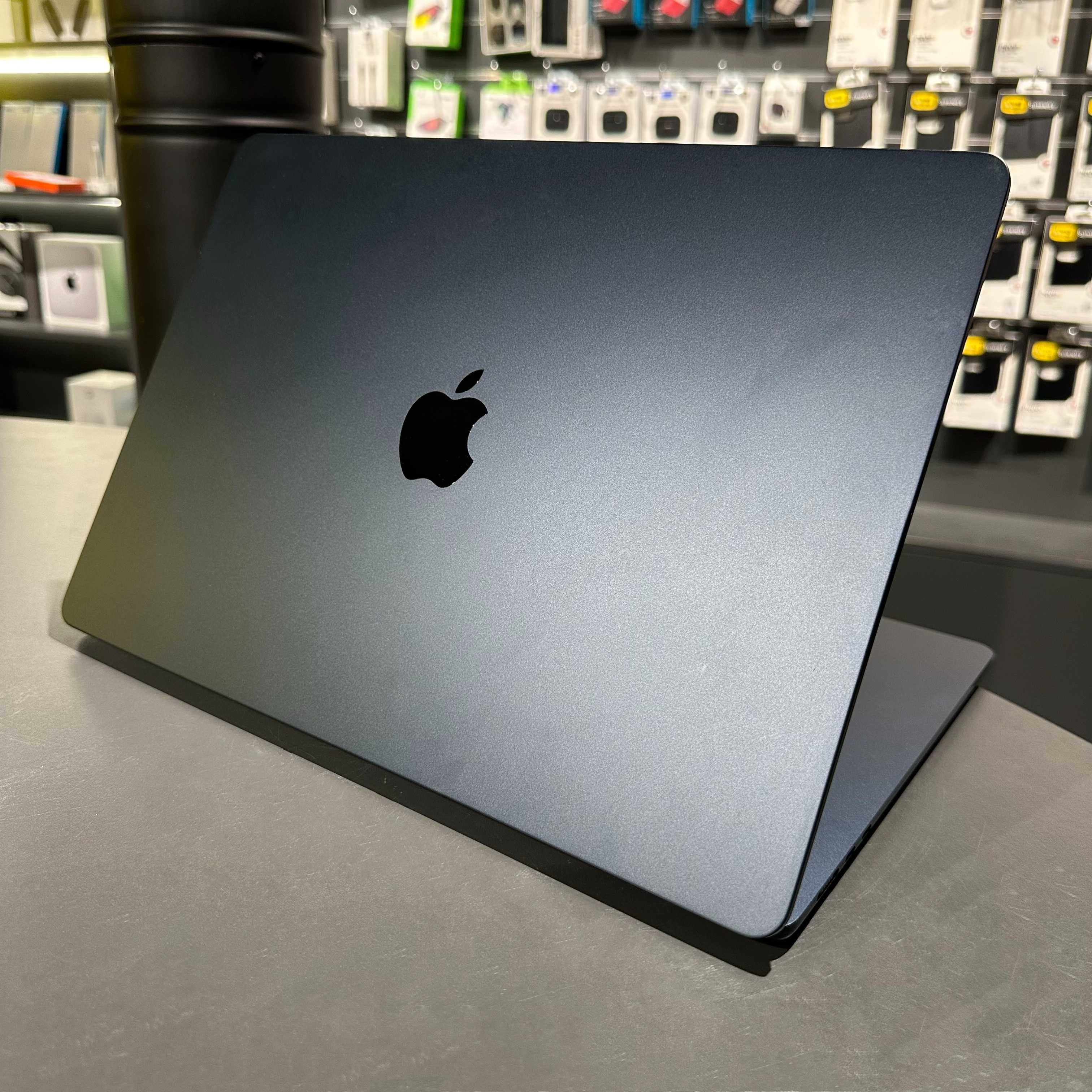 MacBook Air 15" 2023 M2 8GB RAM 256GB SSD Midnight АКЦІЯ!