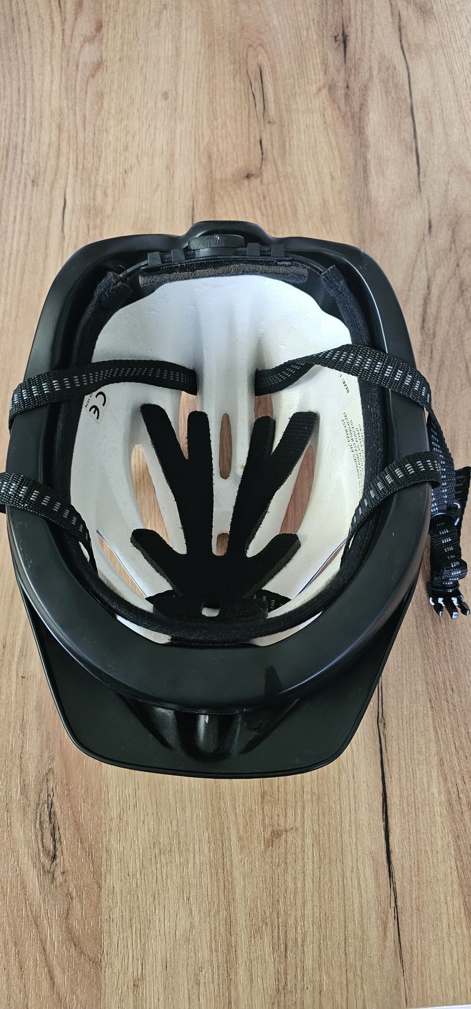 Kask rowerowy Vizari