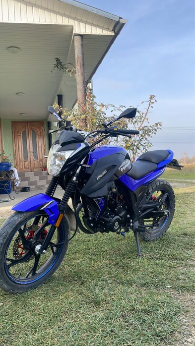 Продам spark 200 р28