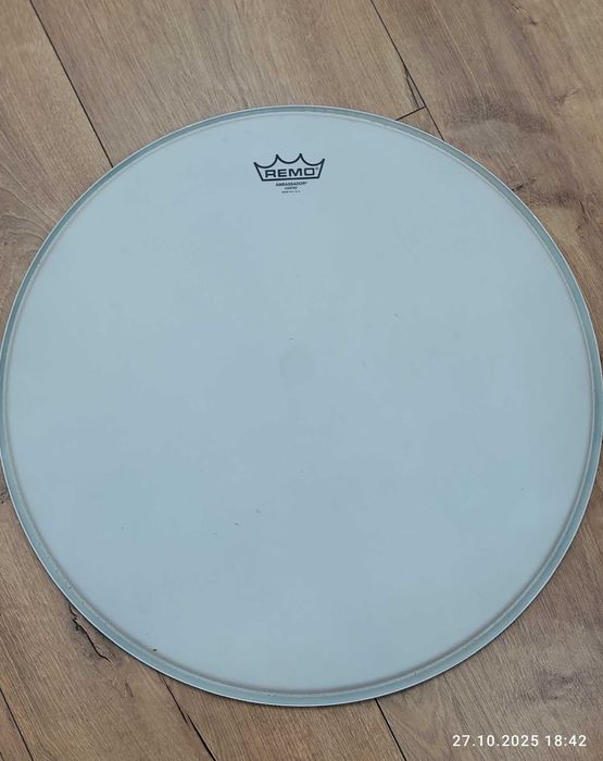 Naciąg perkusyjny na stopę Remo 20