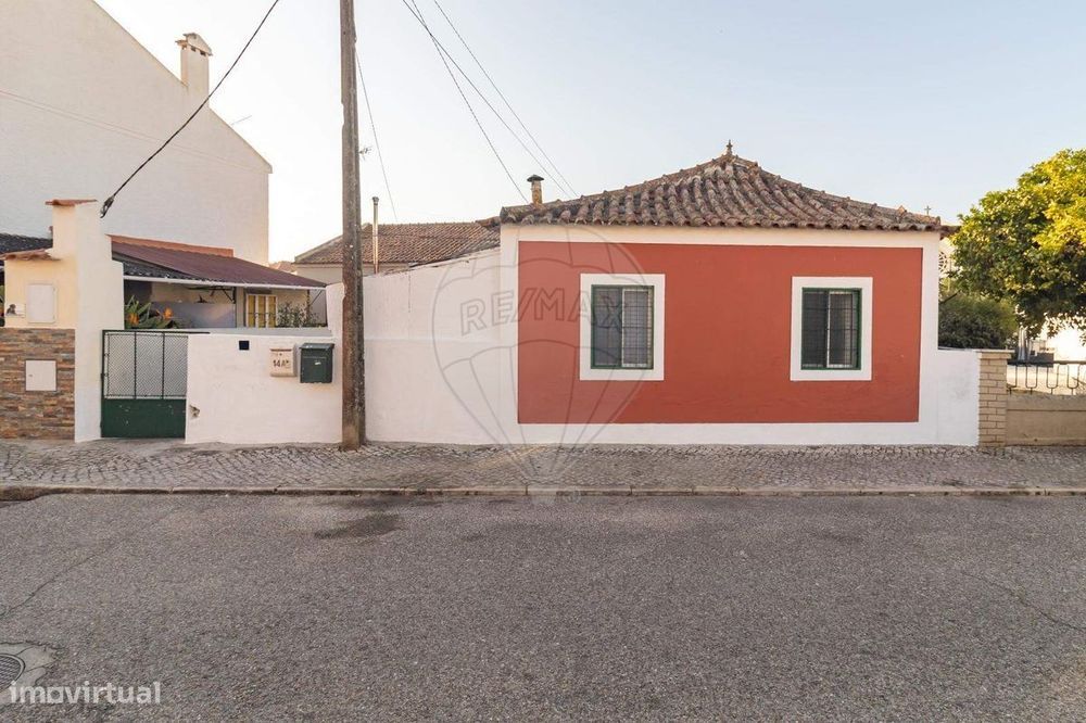 Moradia T2 para venda