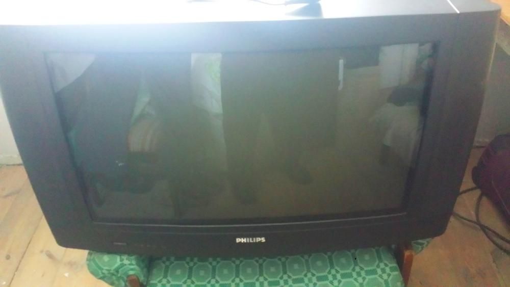 sprzedam telewizor kolorowy philips 27 cali