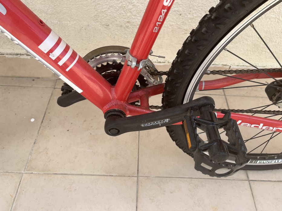 Bicicleta (MTB) da marca Whistle semi  nova.