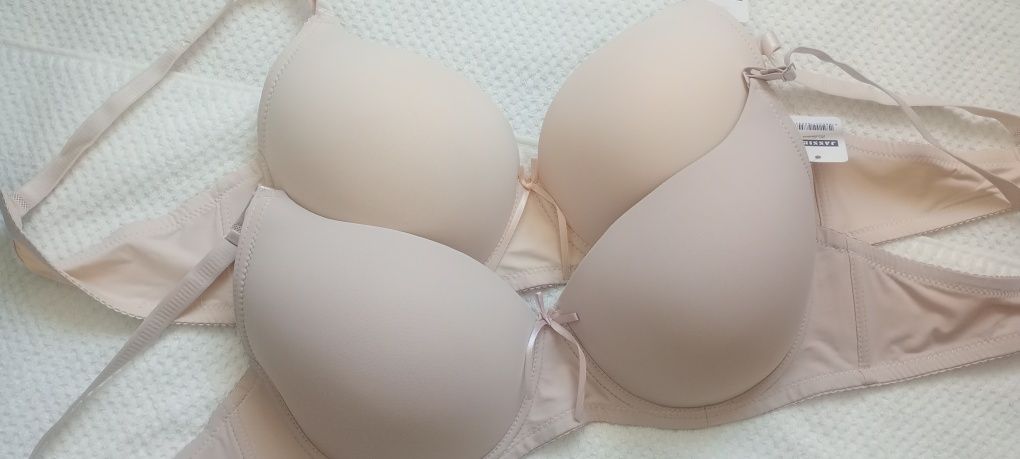 Dwa NOWE z metkami 105 E