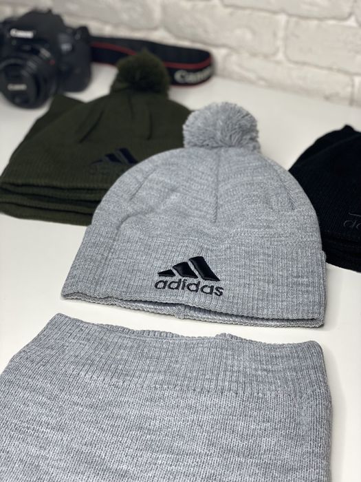 Чоловіча зимова ШАПКА+БАФФ ADIDAS комплект НА ФЛІСІ шапка з помпоном