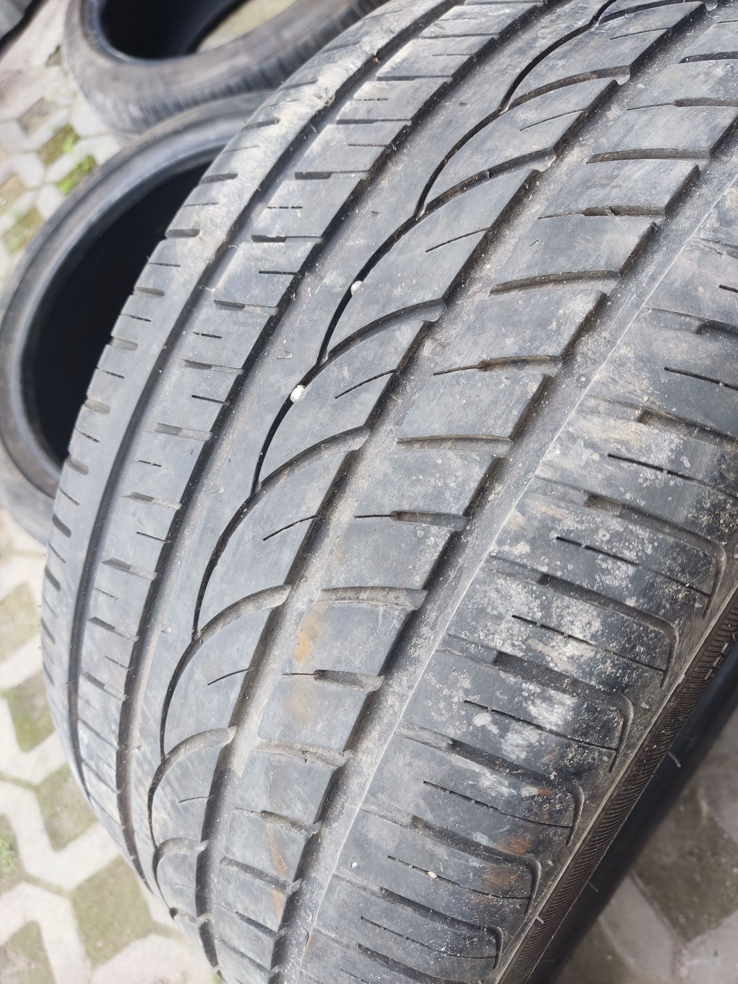 Para opon WINDFORCE 18cali 255/35R18 dot3219