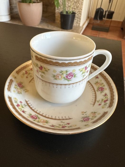 3 chávenas decorativas em porcelana asiática (China e Japão)