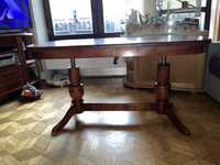 rozkładany stół drewniany