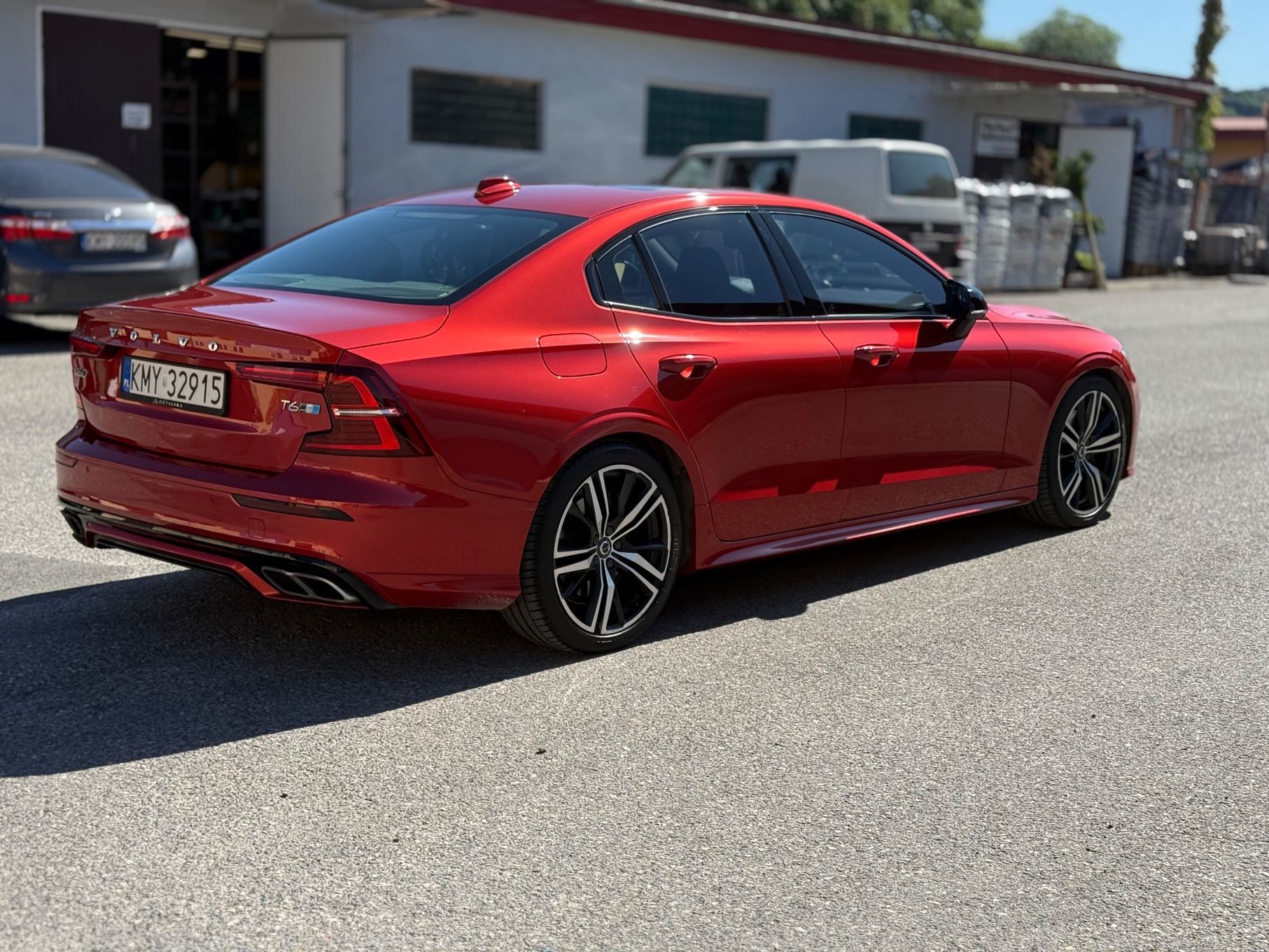 Volvo S60 Volvo S60 T6 R-Design AWD Bowers & Wilkins