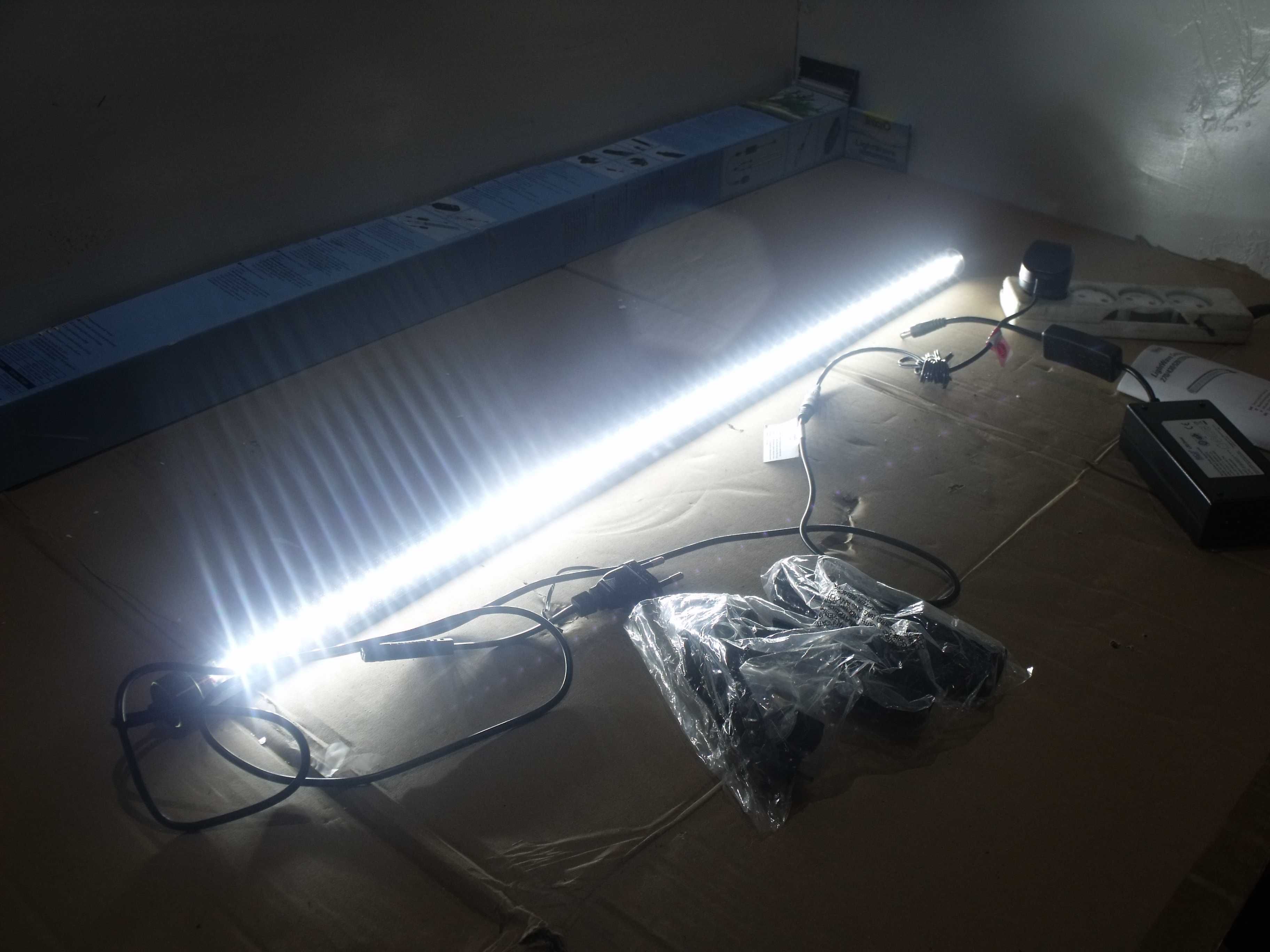 Oświetlenie LED akwarium Tetra LightWave światło akwariowe 830mm