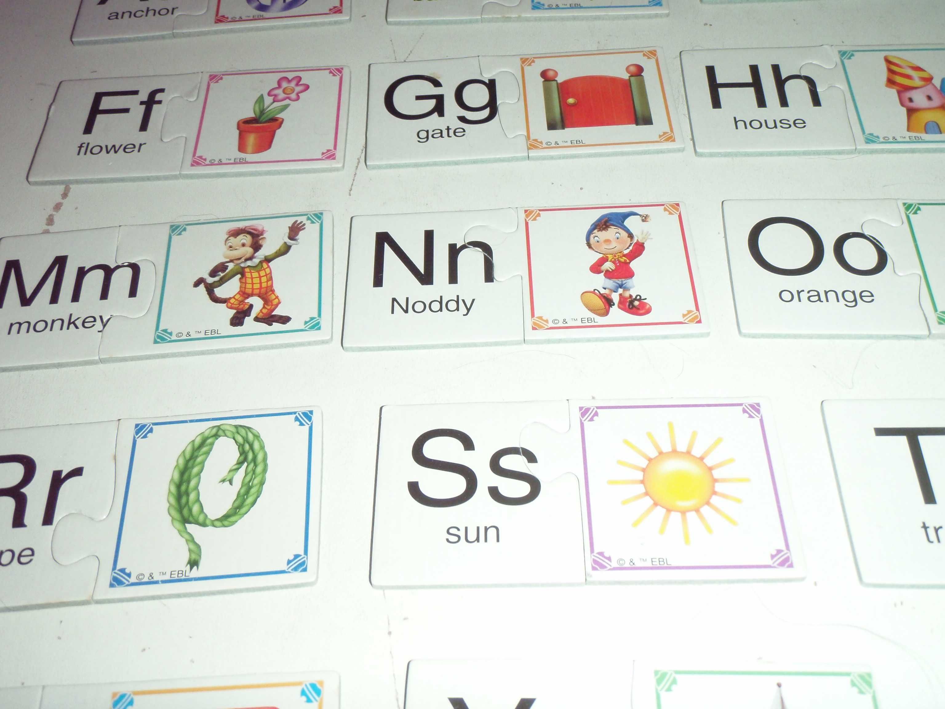 Puzzle 2-elementow ALFABET angielski  z NODDY - niespotykane