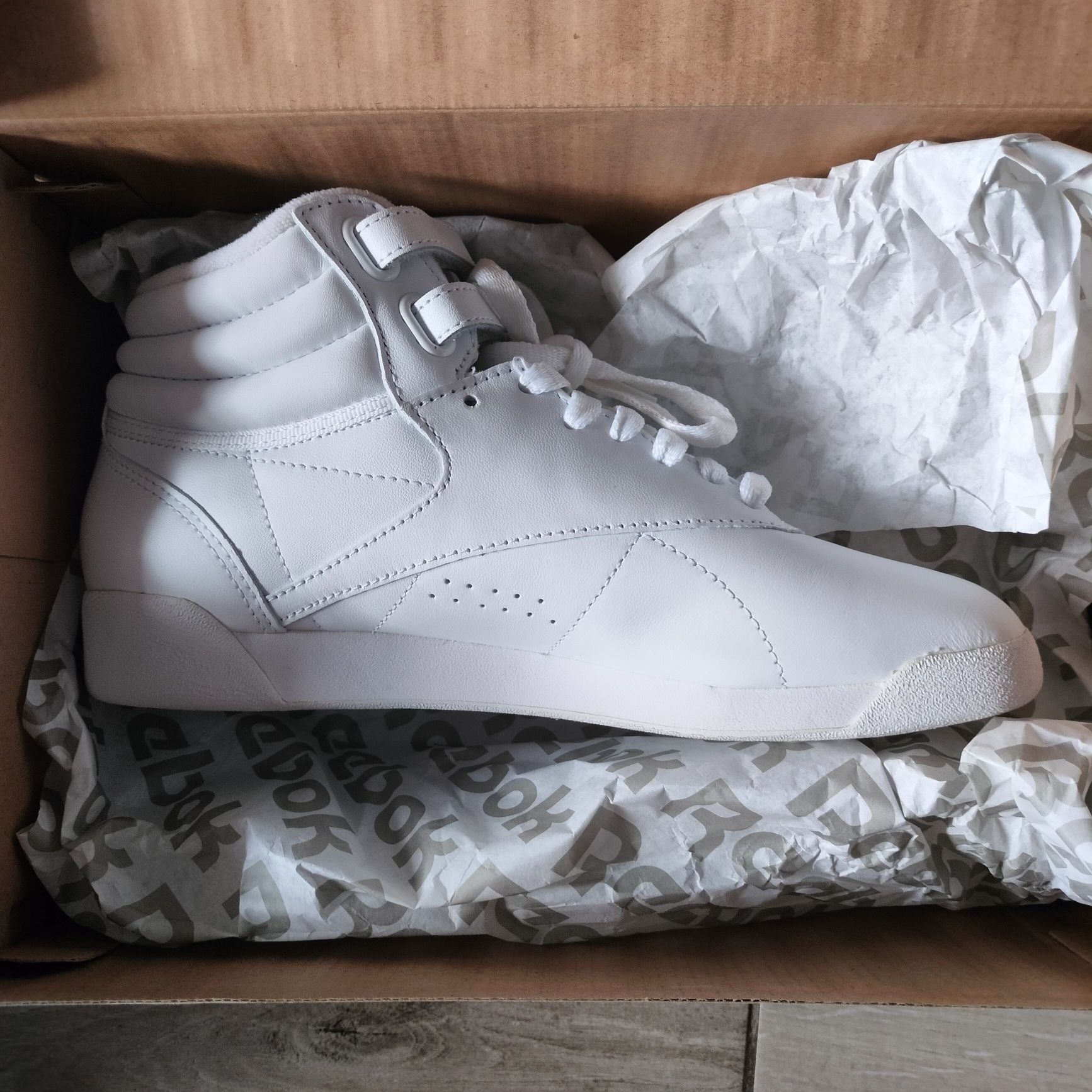 REEBOK F/S HI (2431)