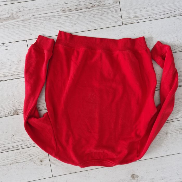 Czerwona bluza House