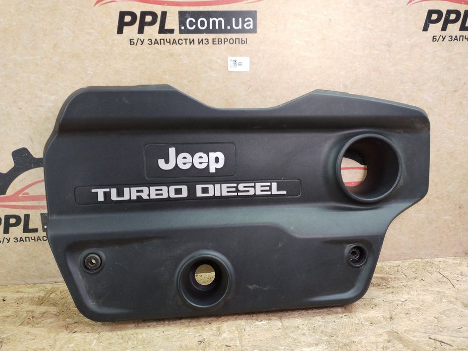 Jeep Compass II 16- 2.0 D крышка двигателя мотора накладка 68386926AB