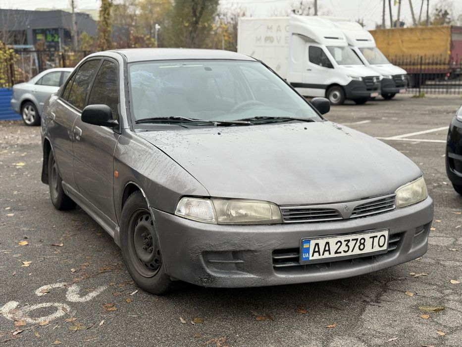 Mitsubishi Mirage 2001 1.8 Бенз/газ