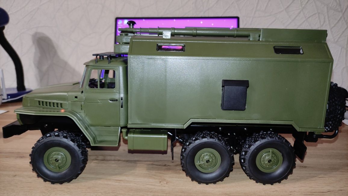 WPL B-36 Урал-4320 на радіокеруванні машинка іграшка