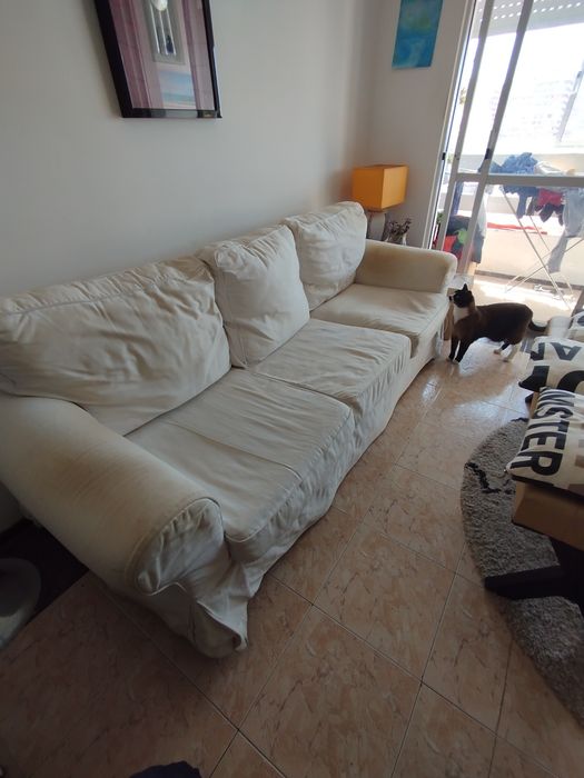 Dou sofá Ikea para desocupar