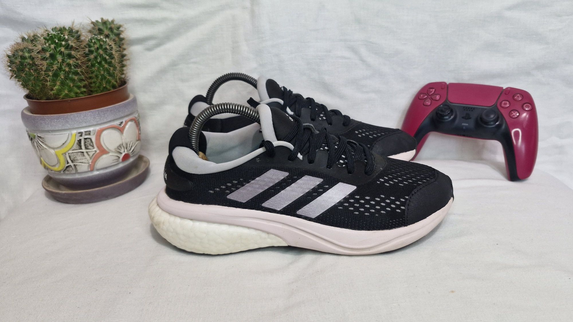 Бігові кросівки Adidas Supernova.Розмір 39