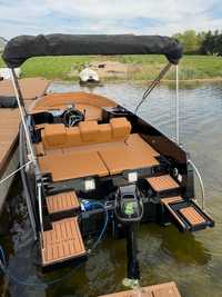 Nowa łódź motorowa z silnikiem elektrycznym motorówka Celestic S19