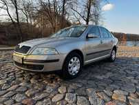 Skoda Octavia Skoda Octavia Niezawodny silnik 1.6 MPI / bezwypadkowy / klima