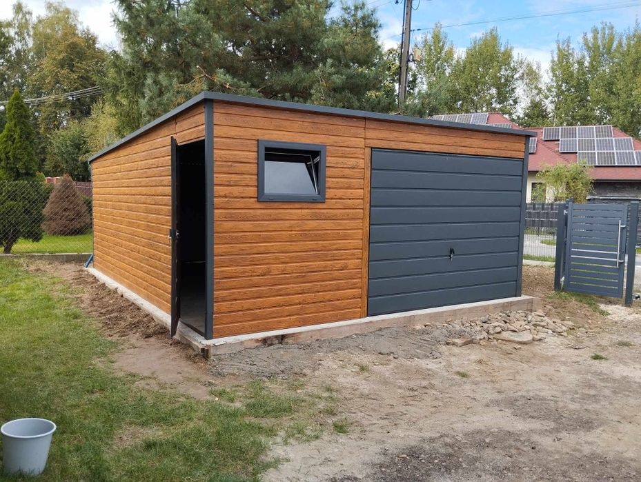 Garaże drewnopodobne