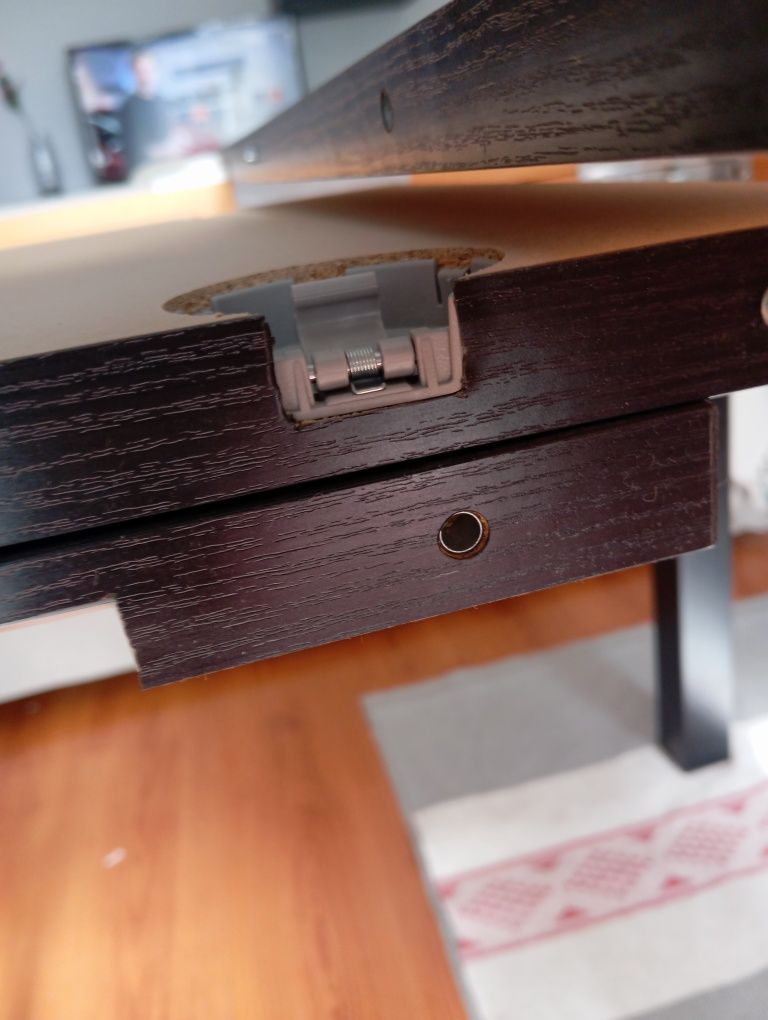 Mesa de jantar de abrir em preto