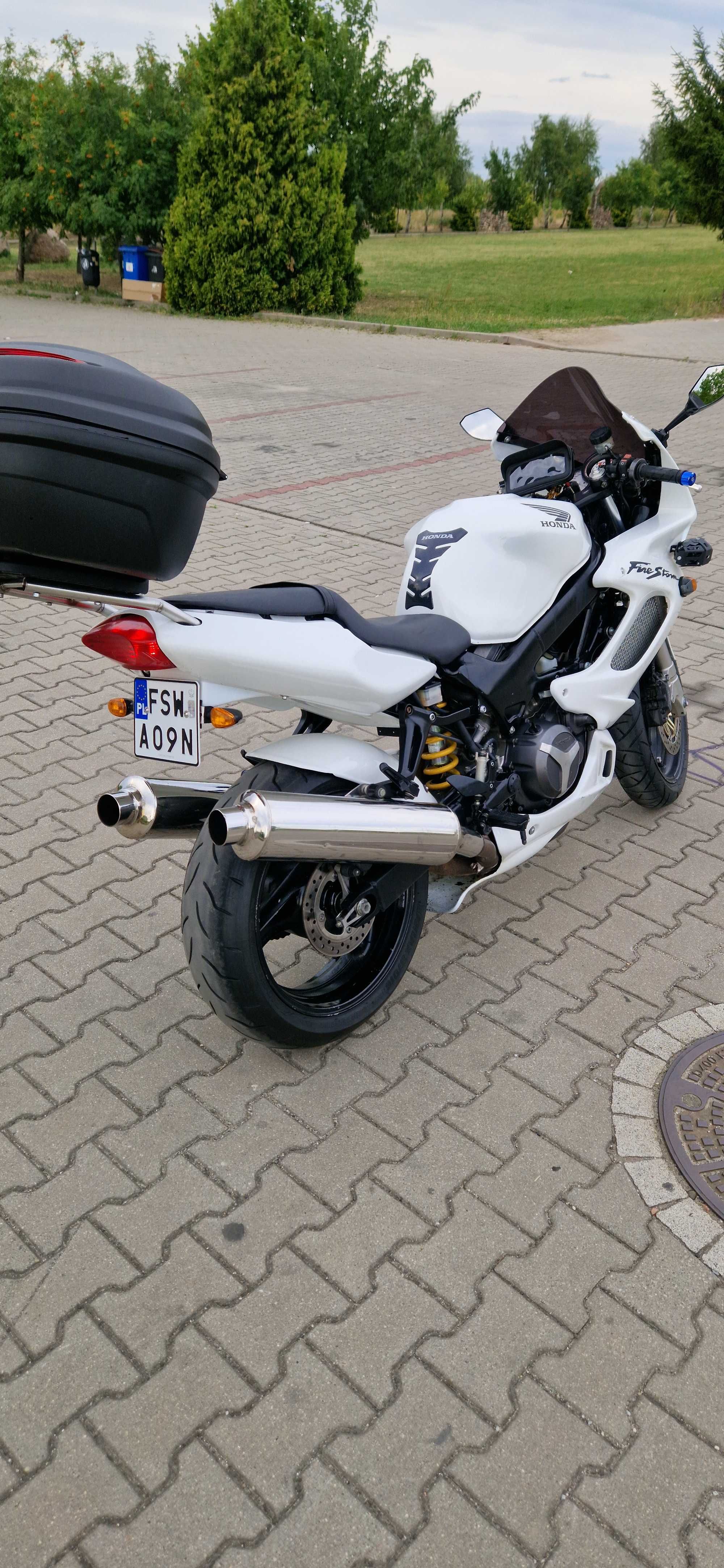Honda VTR1000F 10tyś mil