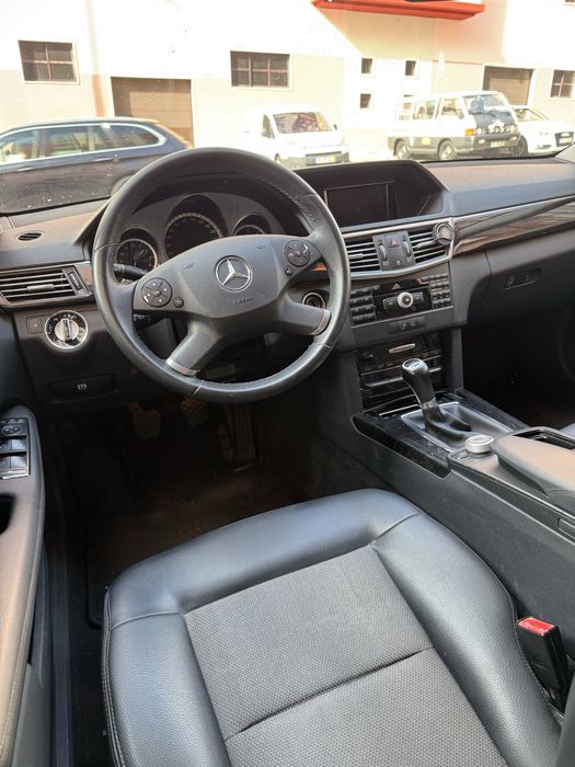 Mercedes-Benz / E250 / Diesel / Avantgarde
