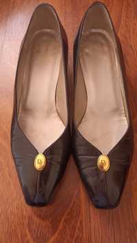 Sapatos clássicos pretos Dior 37