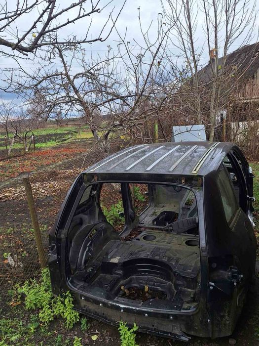 Кузов на touareg 2006