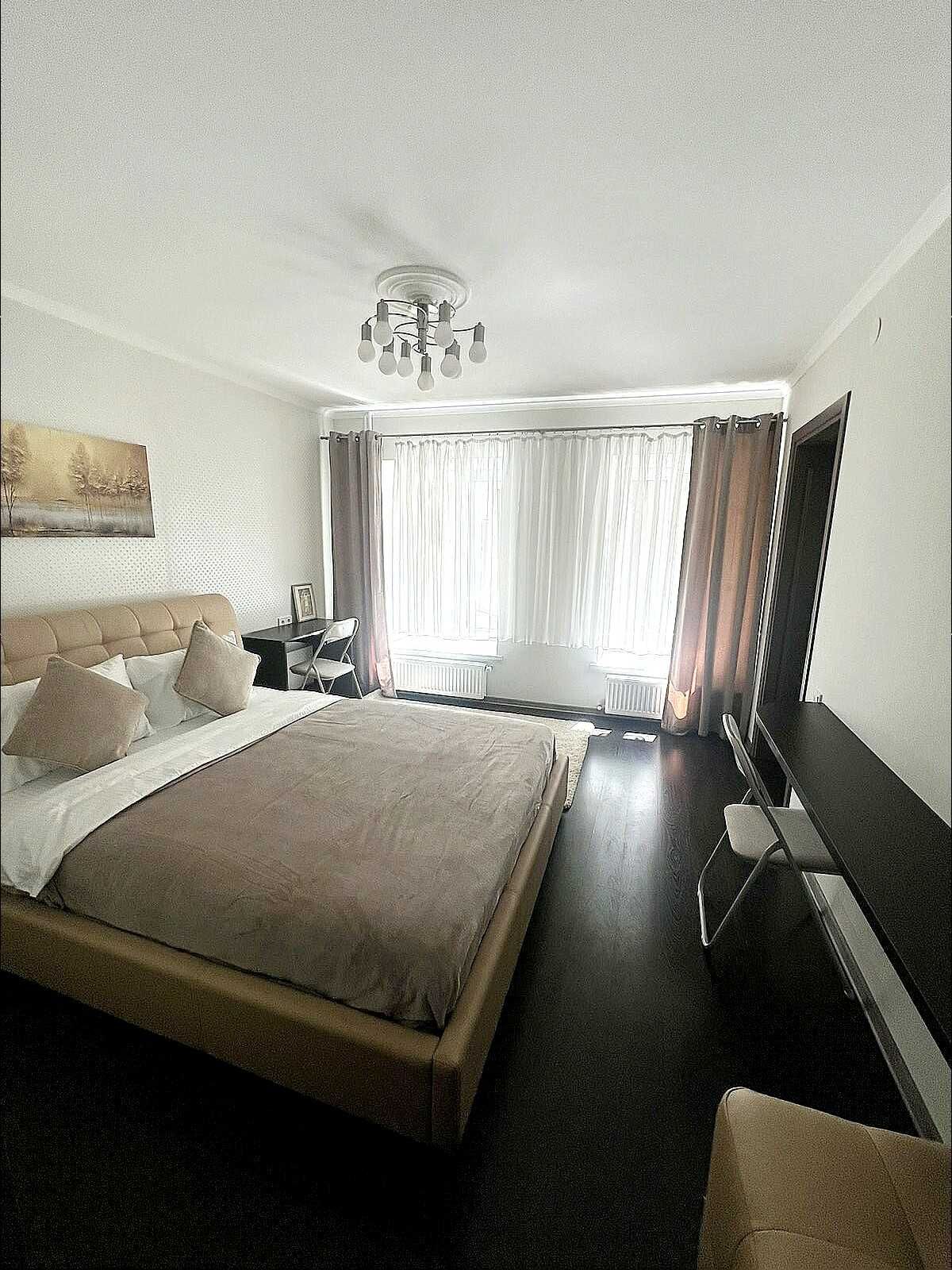 Спальня + студия 55м² Дерибасовская / ЛОТОС МИРА / Греческая площадь