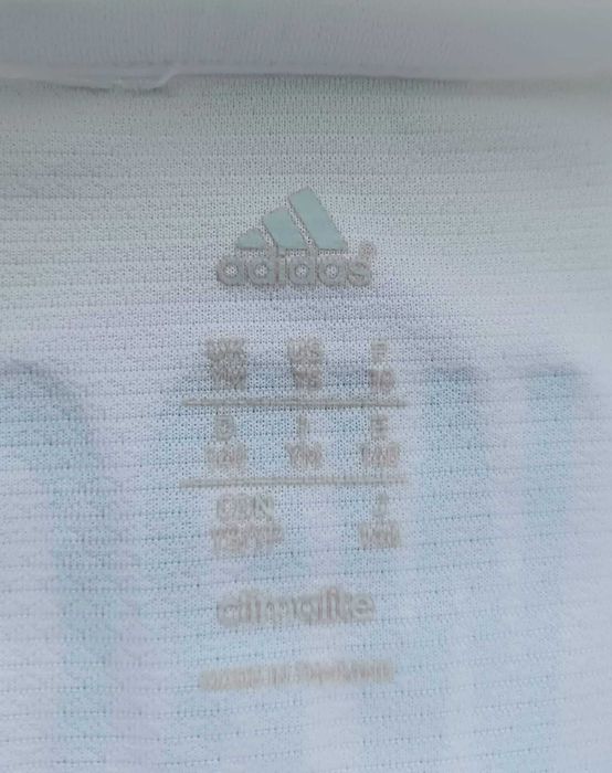 Koszulka Śląska Wrocław z autografami koszykarzy