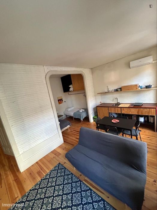 Estúdio - localizado em Bonfim Porto